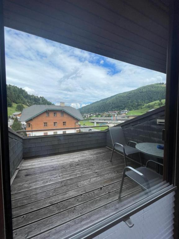 Restaurant-Pension Dorfwirt 巴德小基希海姆 外观 照片